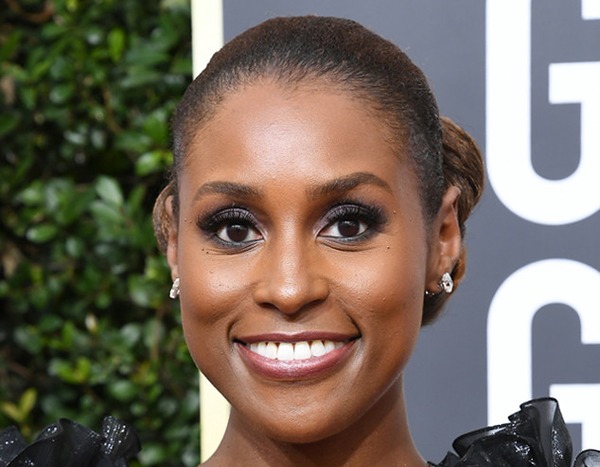 Issa Rae from Best Accessories at Golden Globes 2018 | E! News